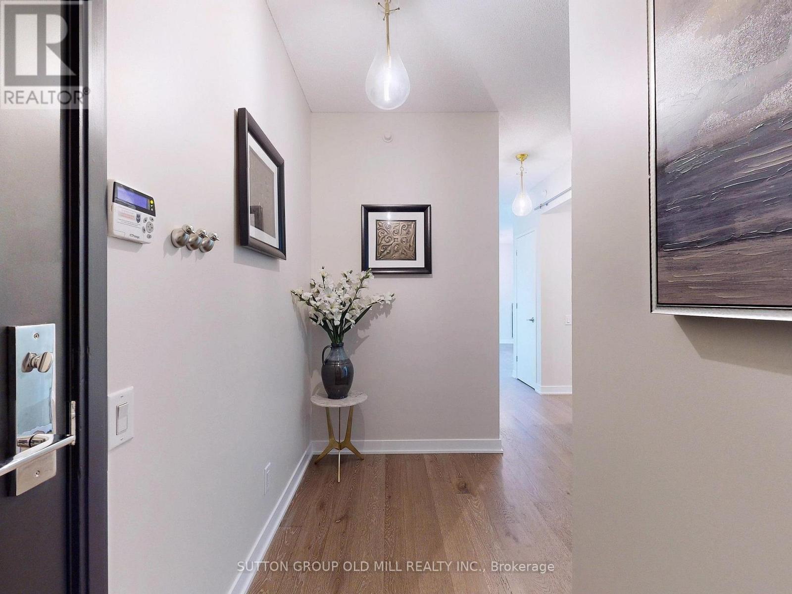 1205 - 90 Park Lawn Road, Toronto, Ontario  M8Y 0B6 - Photo 4 - W12196423