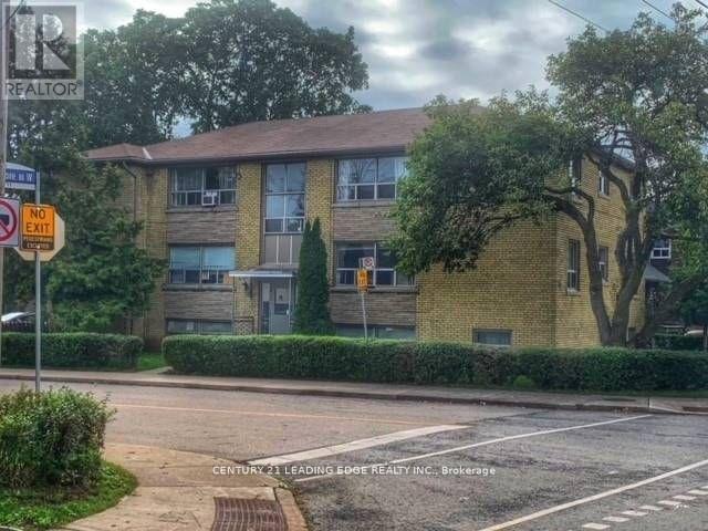 2 - 2719 Lake Shore Boulevard W, Toronto, Ontario  M8V 1G9 - Photo 2 - W12196507