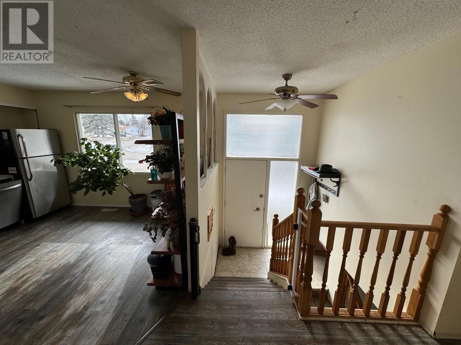 9504 113 Avenue, Fort St. John, British Columbia  V1J 2W9 - Photo 6 - R2975878