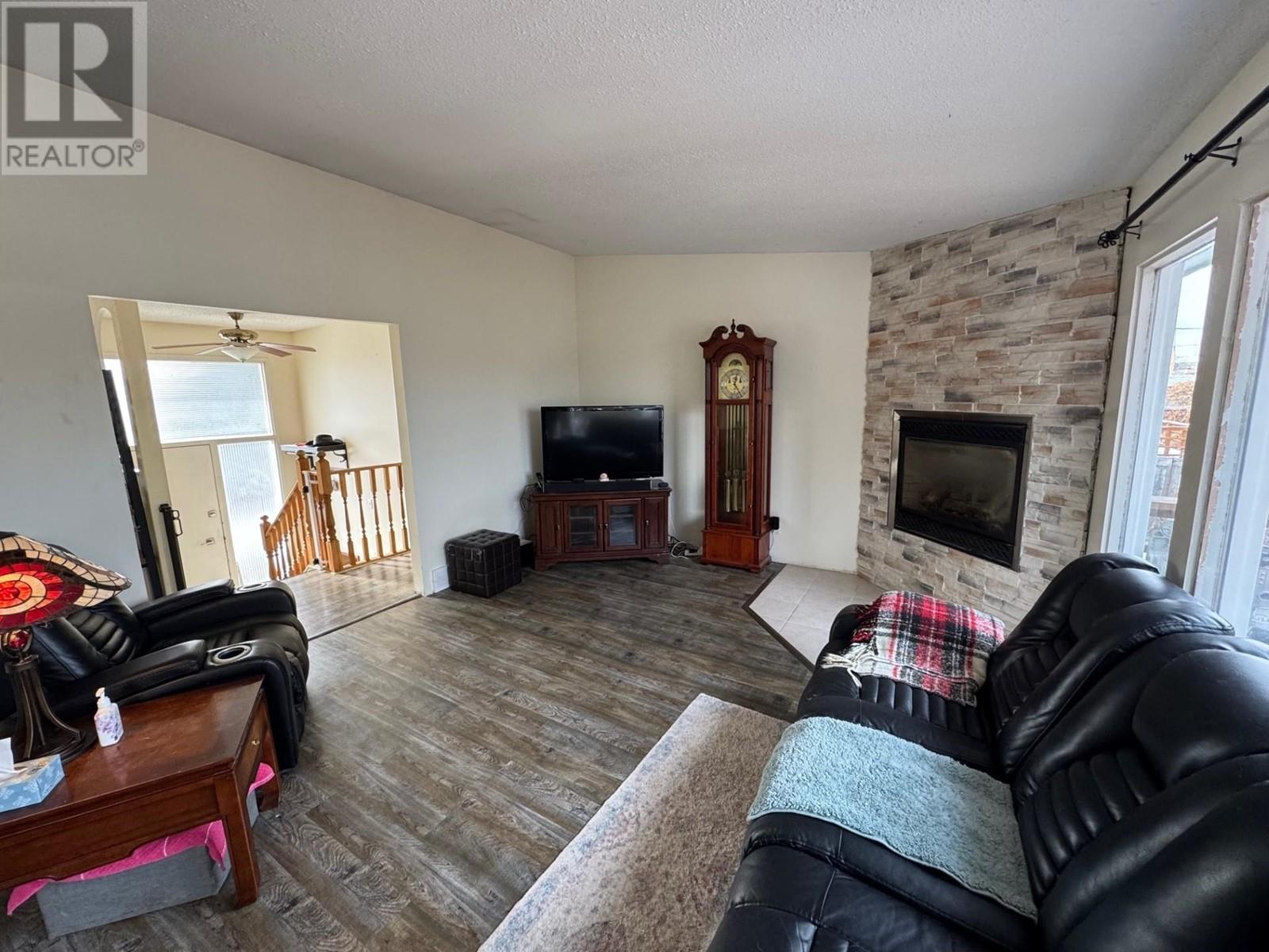 9504 113 Avenue, Fort St. John, British Columbia  V1J 2W9 - Photo 9 - R2975878