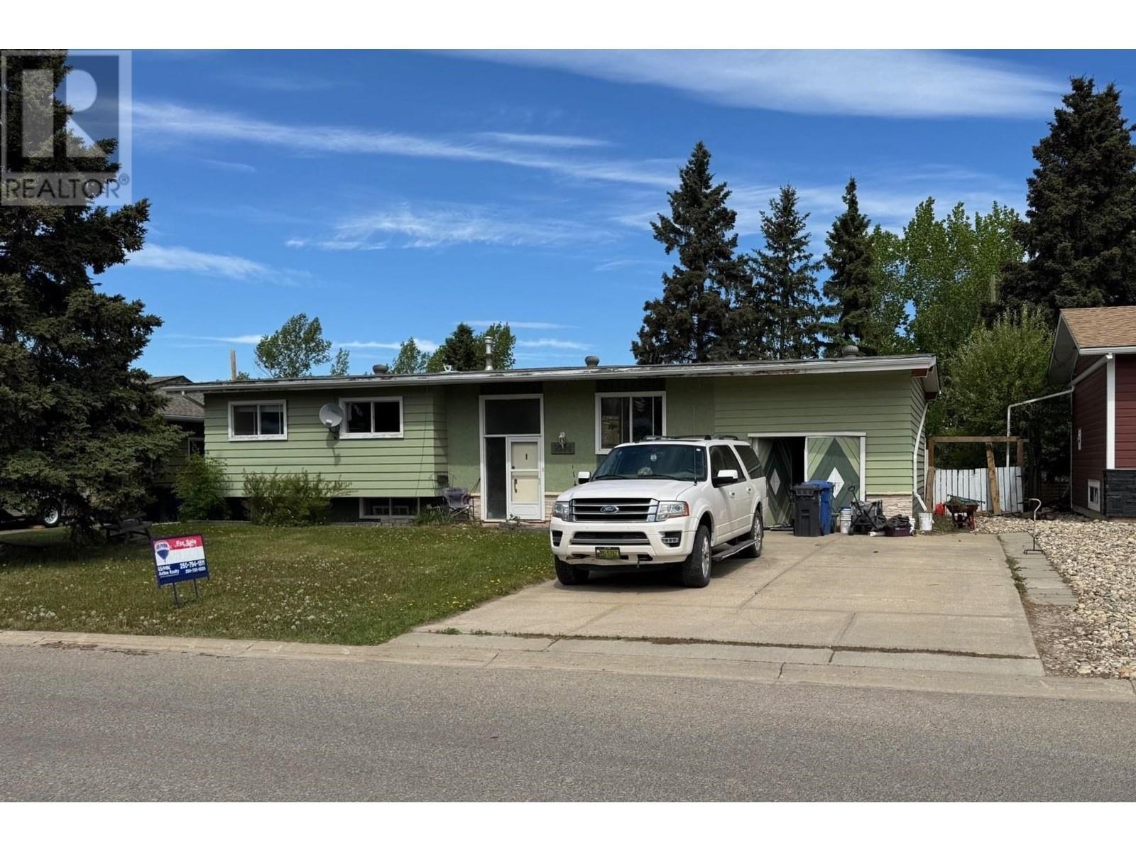 9504 113 AVENUE, Fort St. John, British Columbia