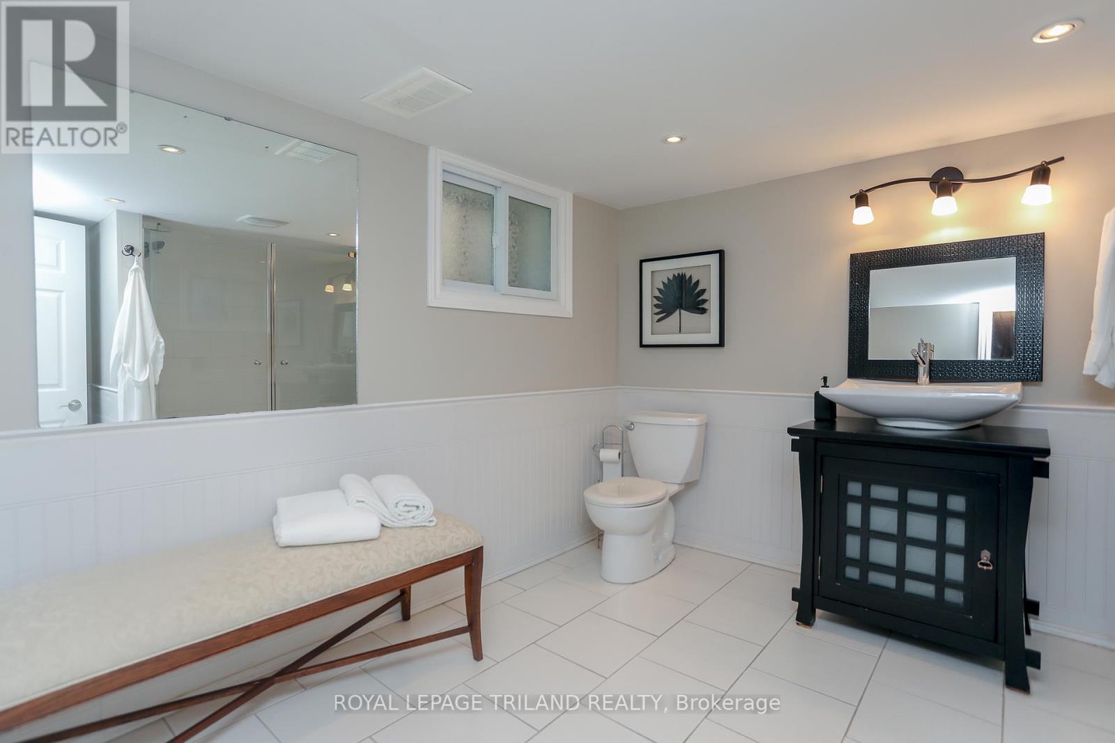 20 Langarth Street E, London South, Ontario  N6C 1Z1 - Photo 30 - X12180931