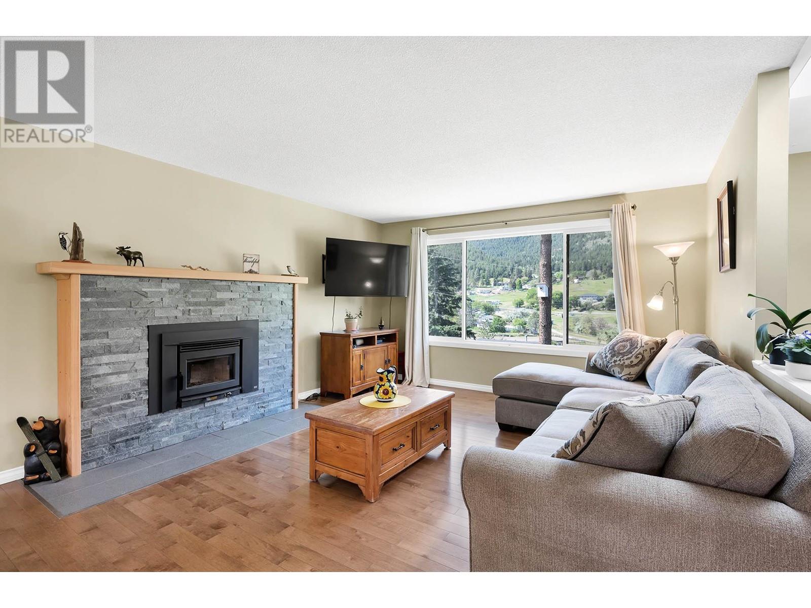 Property at 1206 HIGHRIDGE Drive image 2