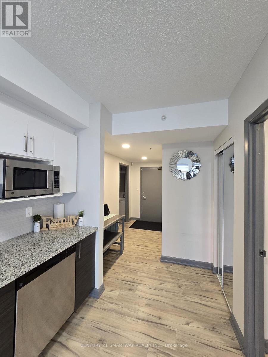 173 - 258a Sunview Street N, Waterloo, Ontario  N2L 0H6 - Photo 3 - X12196287