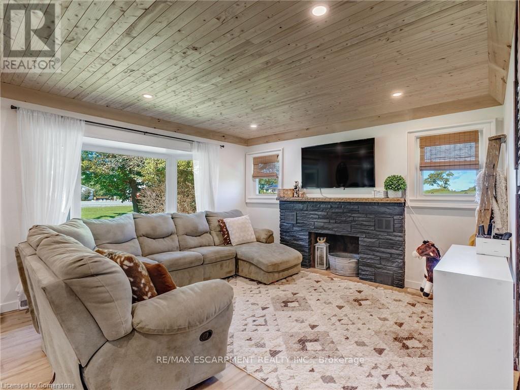 2184 Haldimand Road 17, Haldimand, Ontario  N0A 1E0 - Photo 4 - X12196337
