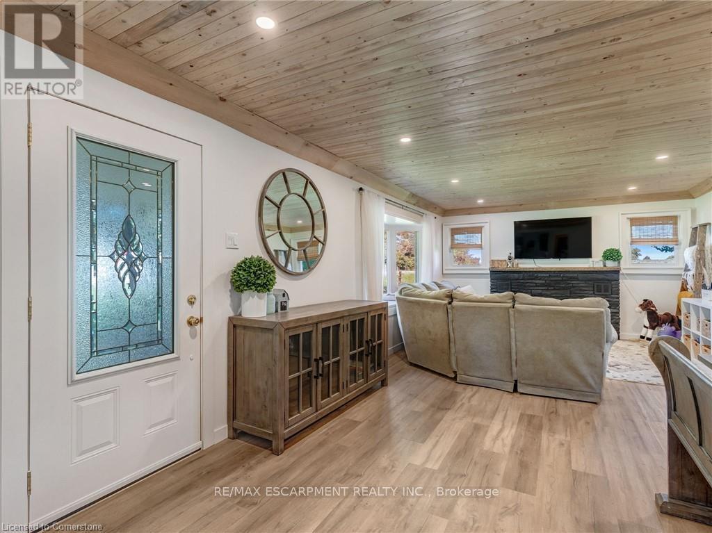 2184 Haldimand Road 17, Haldimand, Ontario  N0A 1E0 - Photo 6 - X12196337
