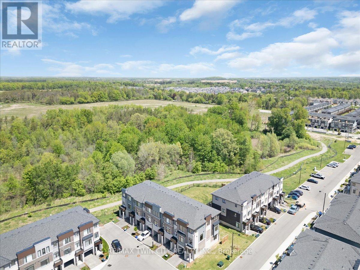 46 - 290 Equestrian Way, Cambridge, Ontario  N3E 0E7 - Photo 37 - X12196398