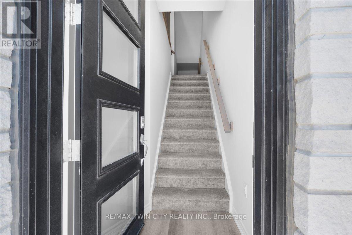 46 - 290 Equestrian Way, Cambridge, Ontario  N3E 0E7 - Photo 4 - X12196398