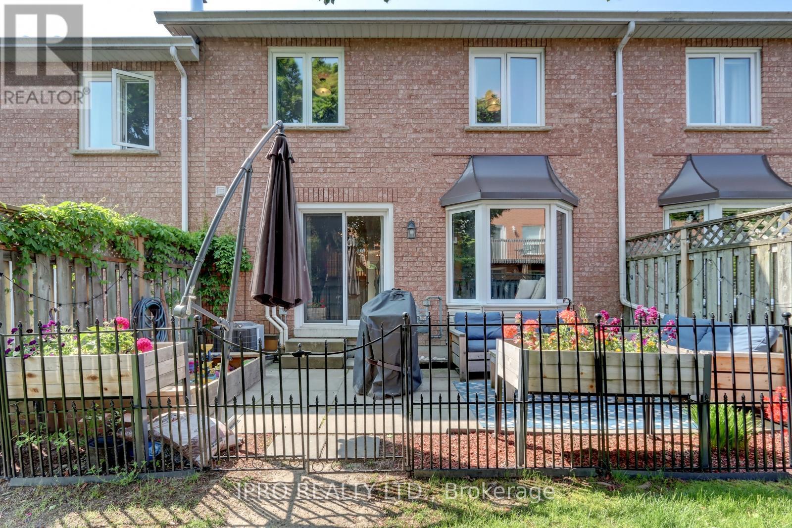 28 - 7 Davidson Boulevard, Hamilton, Ontario  L9H 6Y7 - Photo 44 - X12196419