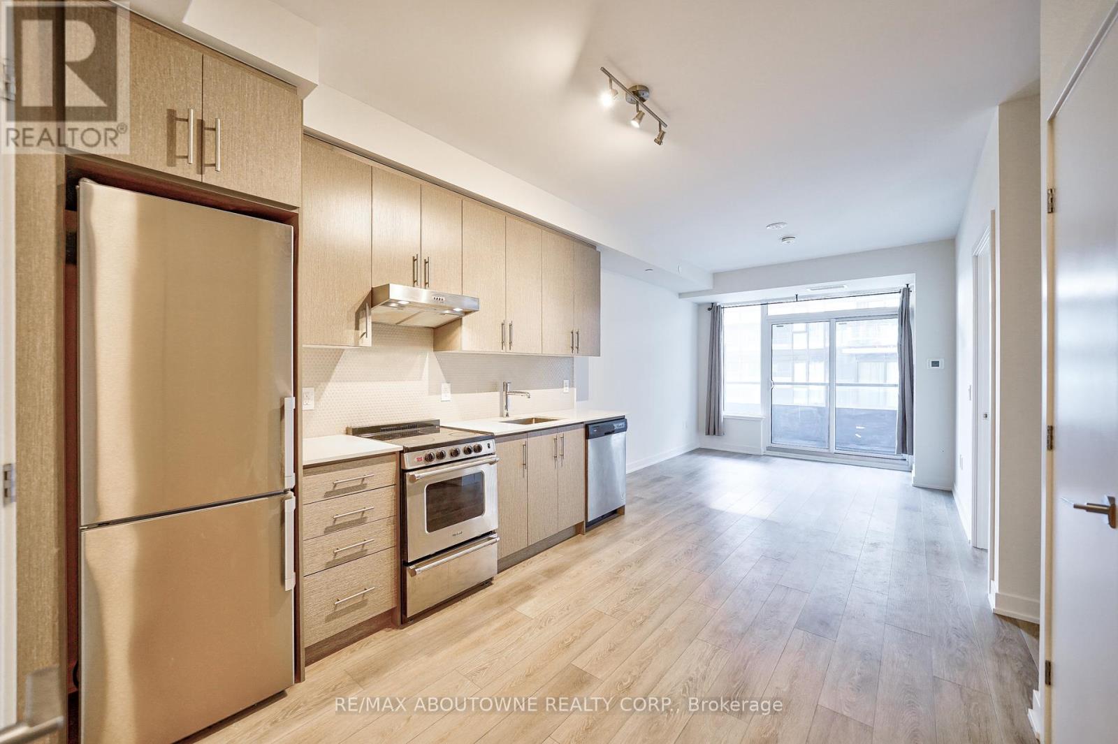1207 - 212 King William Street, Hamilton, Ontario  L8R 0A7 - Photo 7 - X12196446