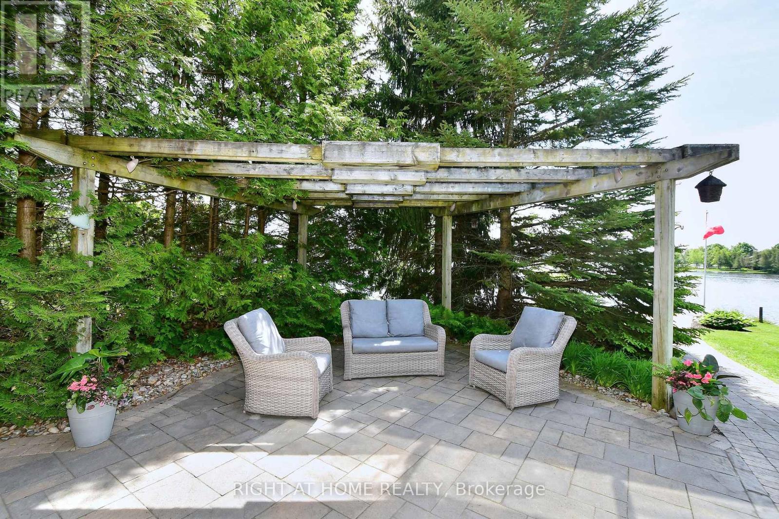 9 Lawson Court, Kawartha Lakes (Omemee), Ontario  L0L 2W0 - Photo 43 - X12196457