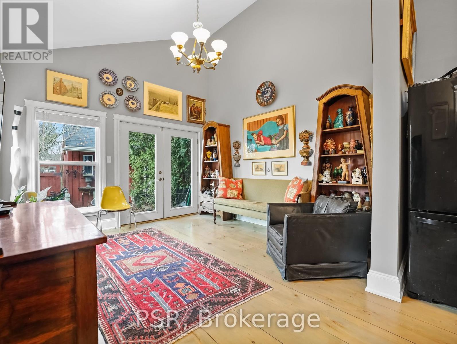 80 Ferrie Street W, Hamilton (North End), Ontario  L8L 1C9 - Photo 15 - X12196473