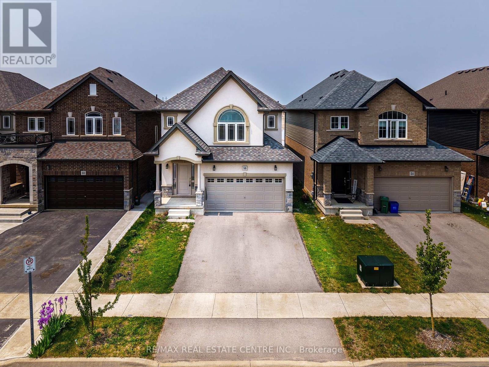 56 ROCKLEDGE DRIVE, Hamilton, Ontario