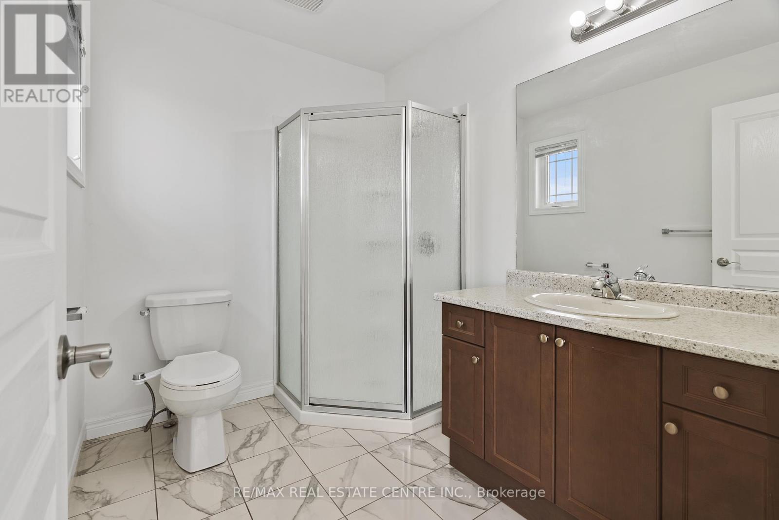 56 Rockledge Drive, Hamilton, Ontario  L0R 1P0 - Photo 18 - X12196490