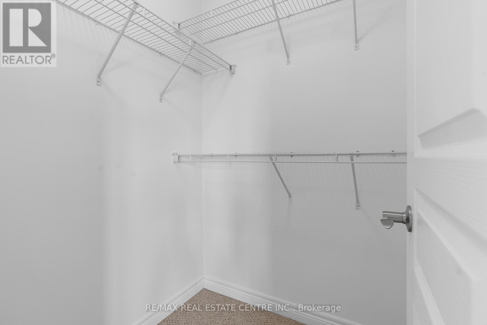 56 Rockledge Drive, Hamilton, Ontario  L0R 1P0 - Photo 25 - X12196490