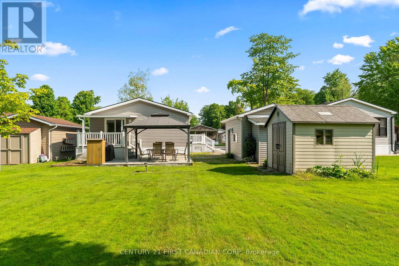 36501 Dashwood Road, South Huron, Ontario  N0M 1M0 - Photo 25 - X12196590