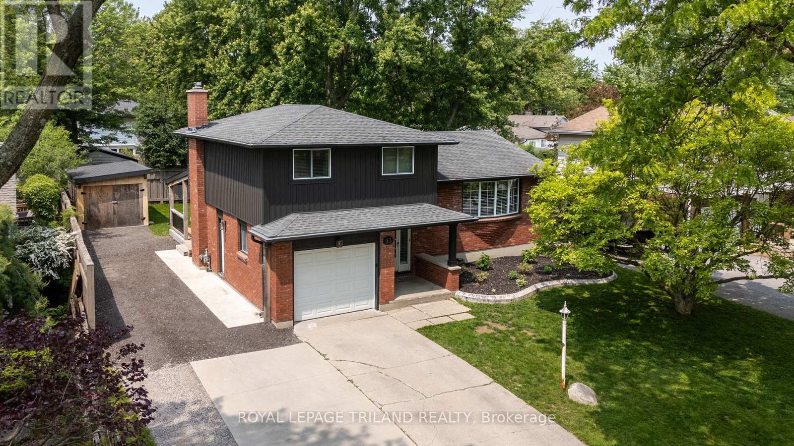 93 ST LAWRENCE BOULEVARD, London South, Ontario