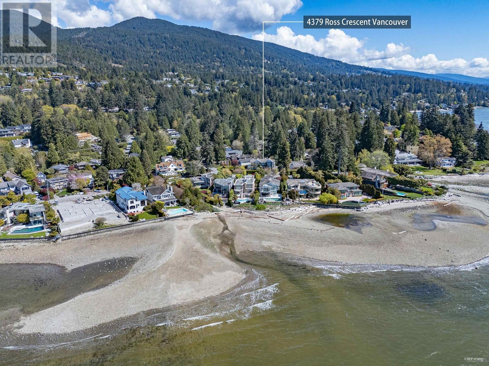 4379 Ross Crescent, West Vancouver, British Columbia  V7W 1B3 - Photo 1 - R2993052