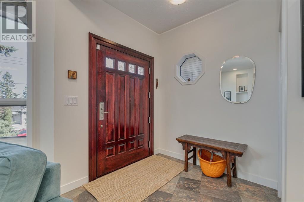 Property at 2023 21 Avenue SW image 3