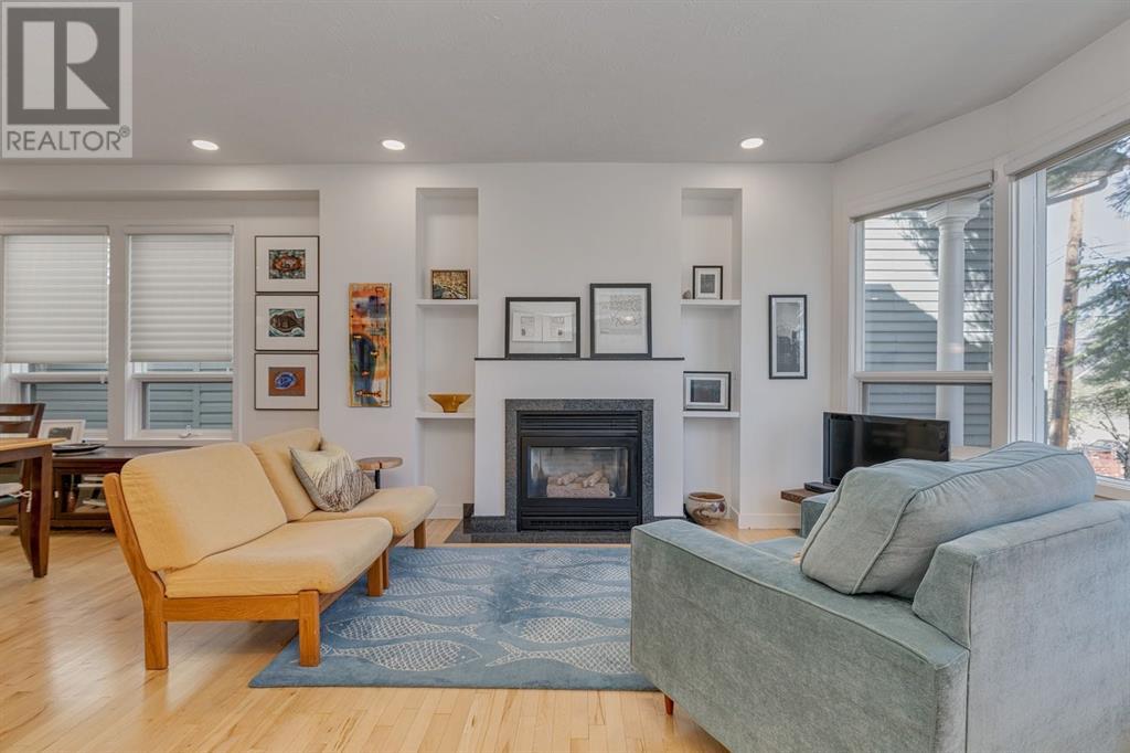 Property at 2023 21 Avenue SW image 4