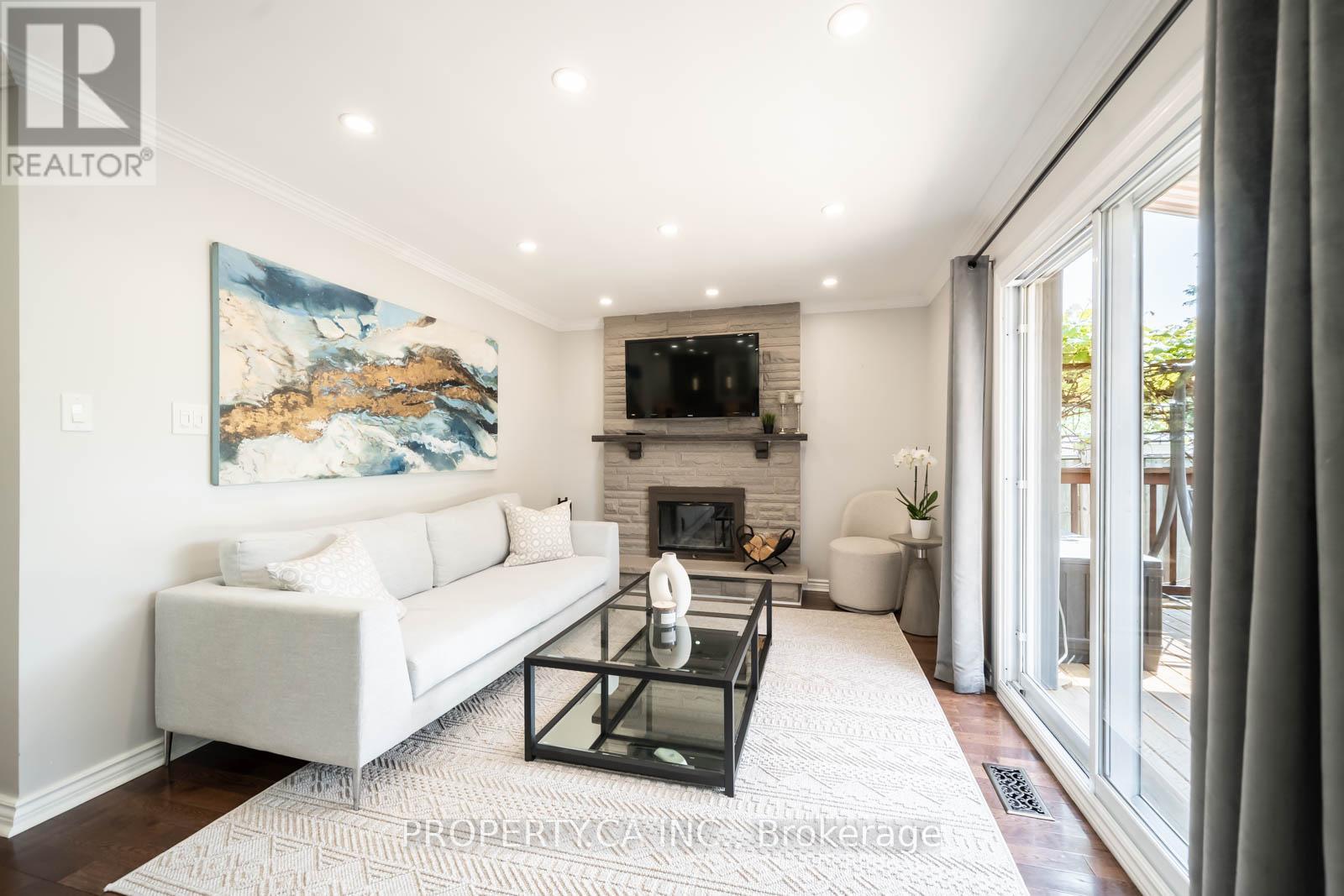 738 Aspen Road, Pickering, Ontario  L1V 4H2 - Photo 12 - E12195728
