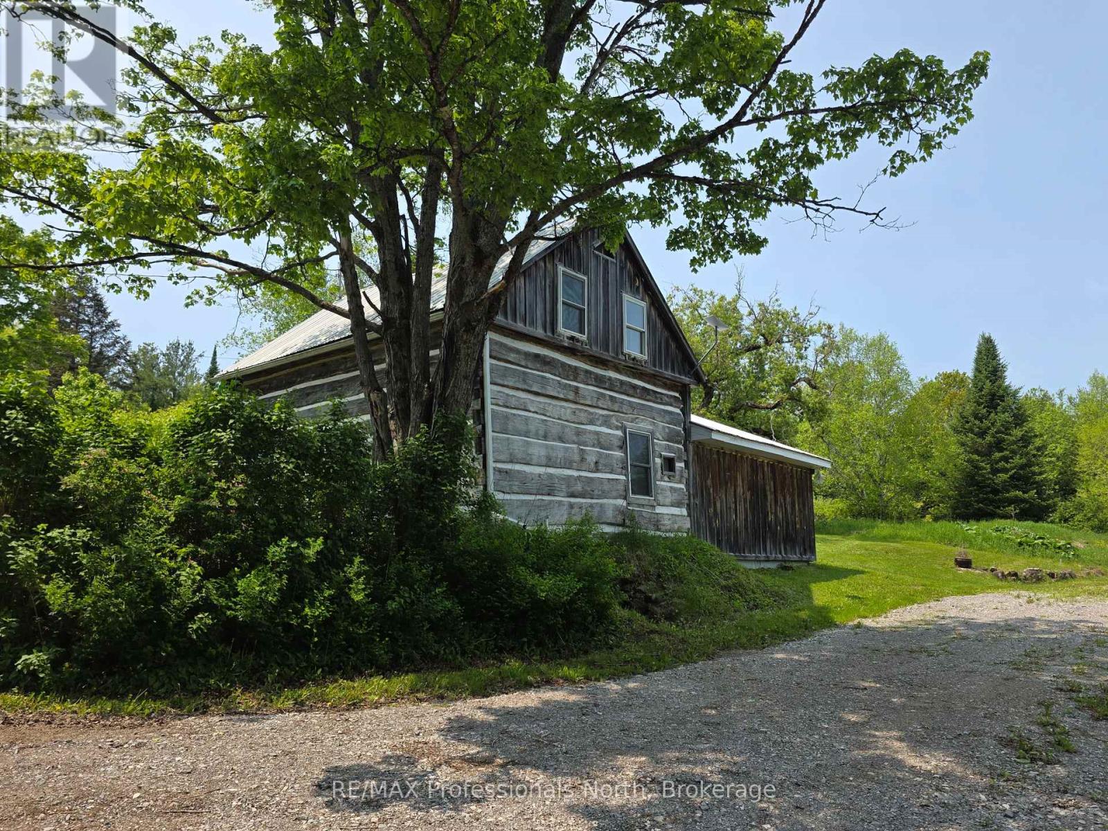 1537 Tulip Road, Algonquin Highlands, Ontario  K0M 2K0 - Photo 24 - X12196598