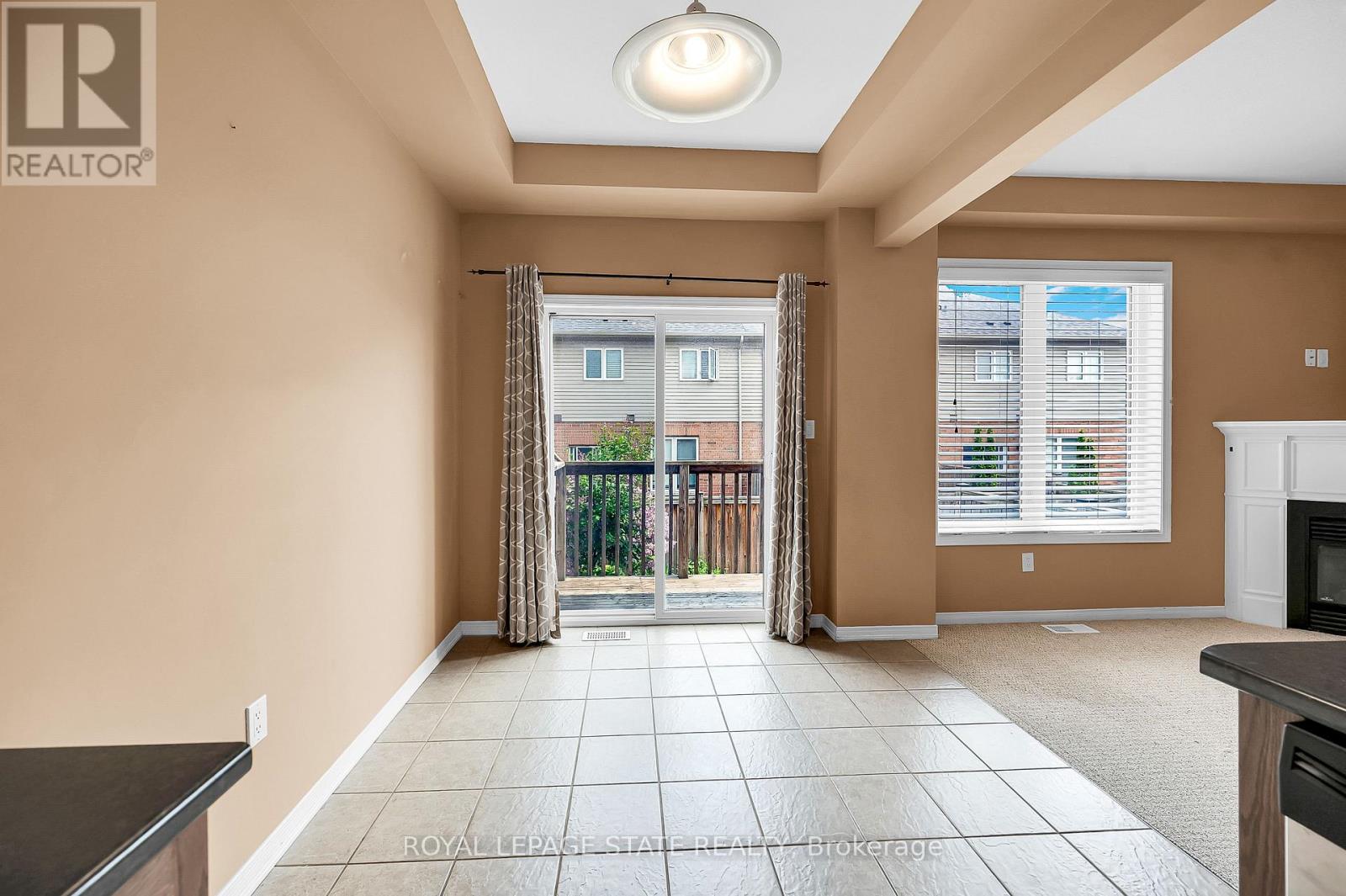 24 - 170 Palacebeach Trail, Hamilton (Stoney Creek), Ontario  L8E 0H2 - Photo 12 - X12108898