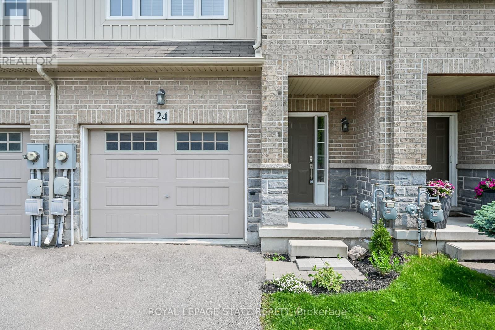24 - 170 Palacebeach Trail, Hamilton, Ontario  L8E 0H2 - Photo 2 - X12108896
