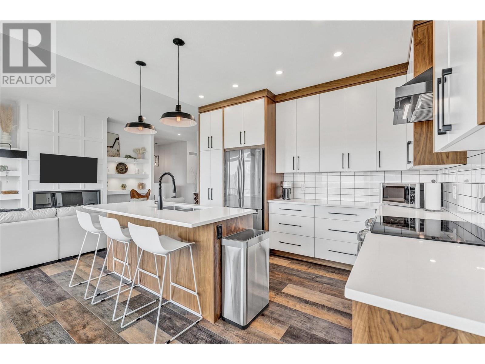 Property at 2129 Ensign Quay image 3