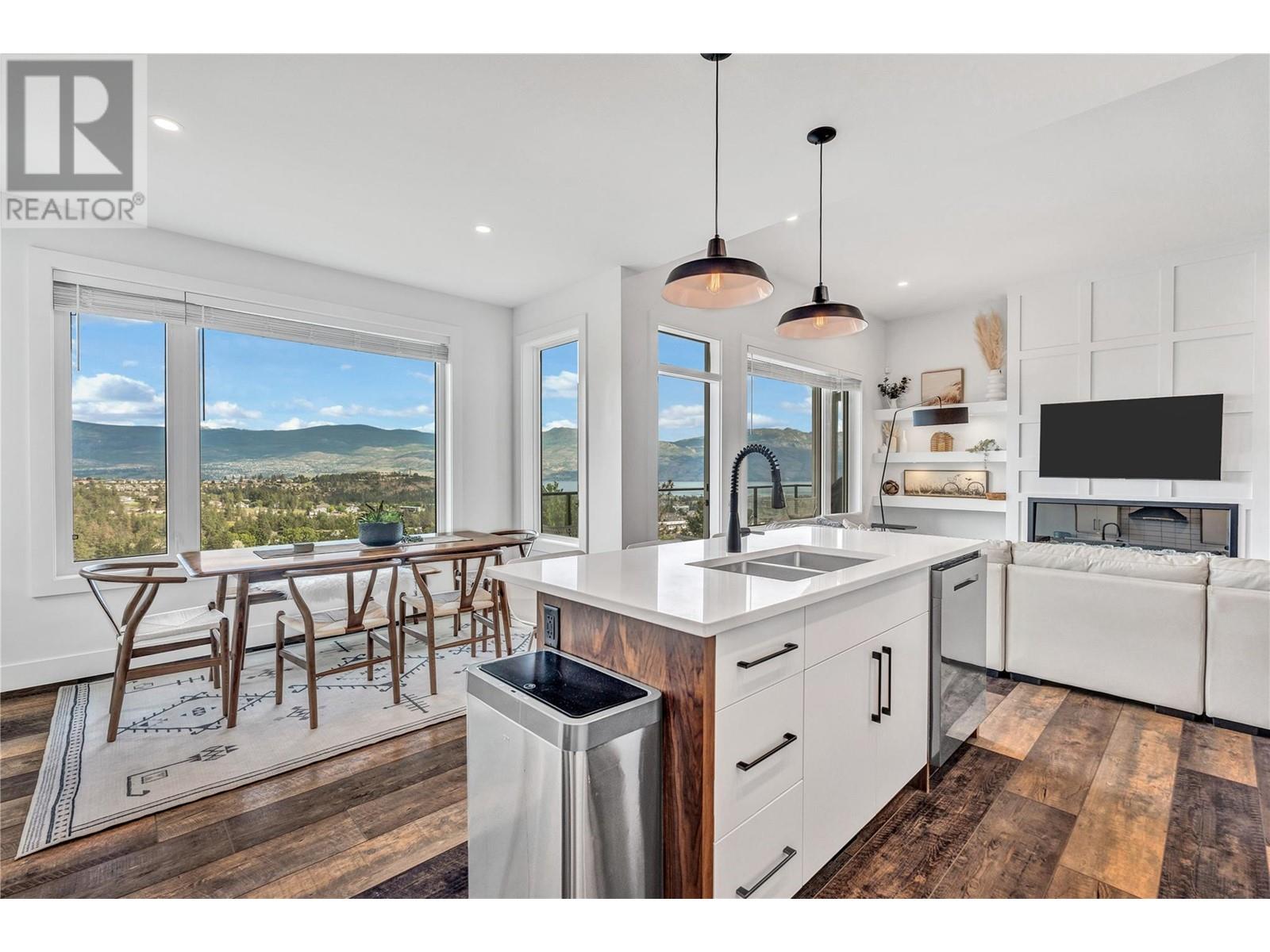 Property at 2129 Ensign Quay image 5