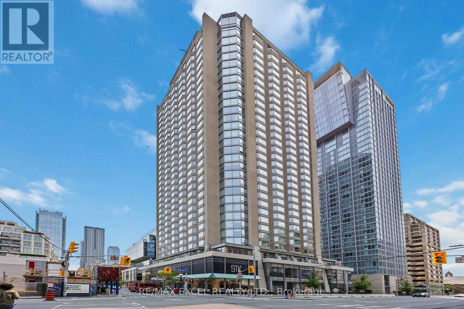 2908 - 155 Yorkville Avenue, Toronto, Ontario  M5R 0B4 - Photo 1 - C12196592