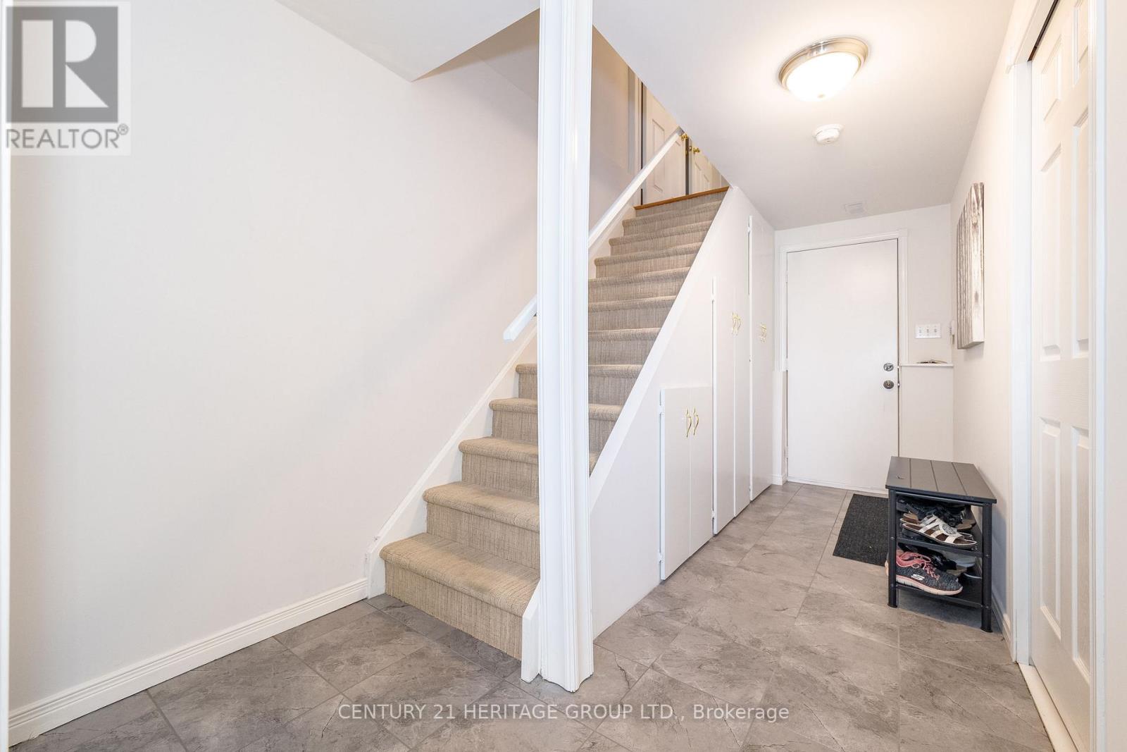 124 Rory Road, Toronto, Ontario  M6L 3G4 - Photo 28 - W12116661