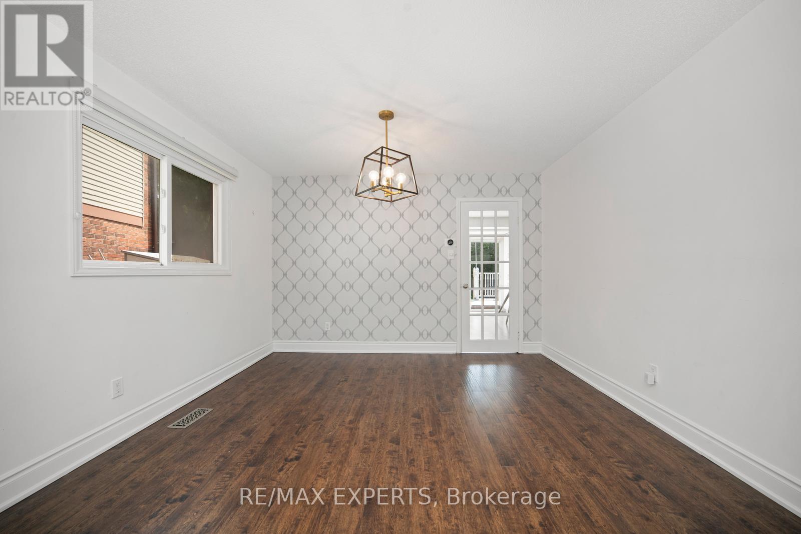 66 Carl Crescent, Toronto, Ontario  M1W 3R2 - Photo 8 - E12196583