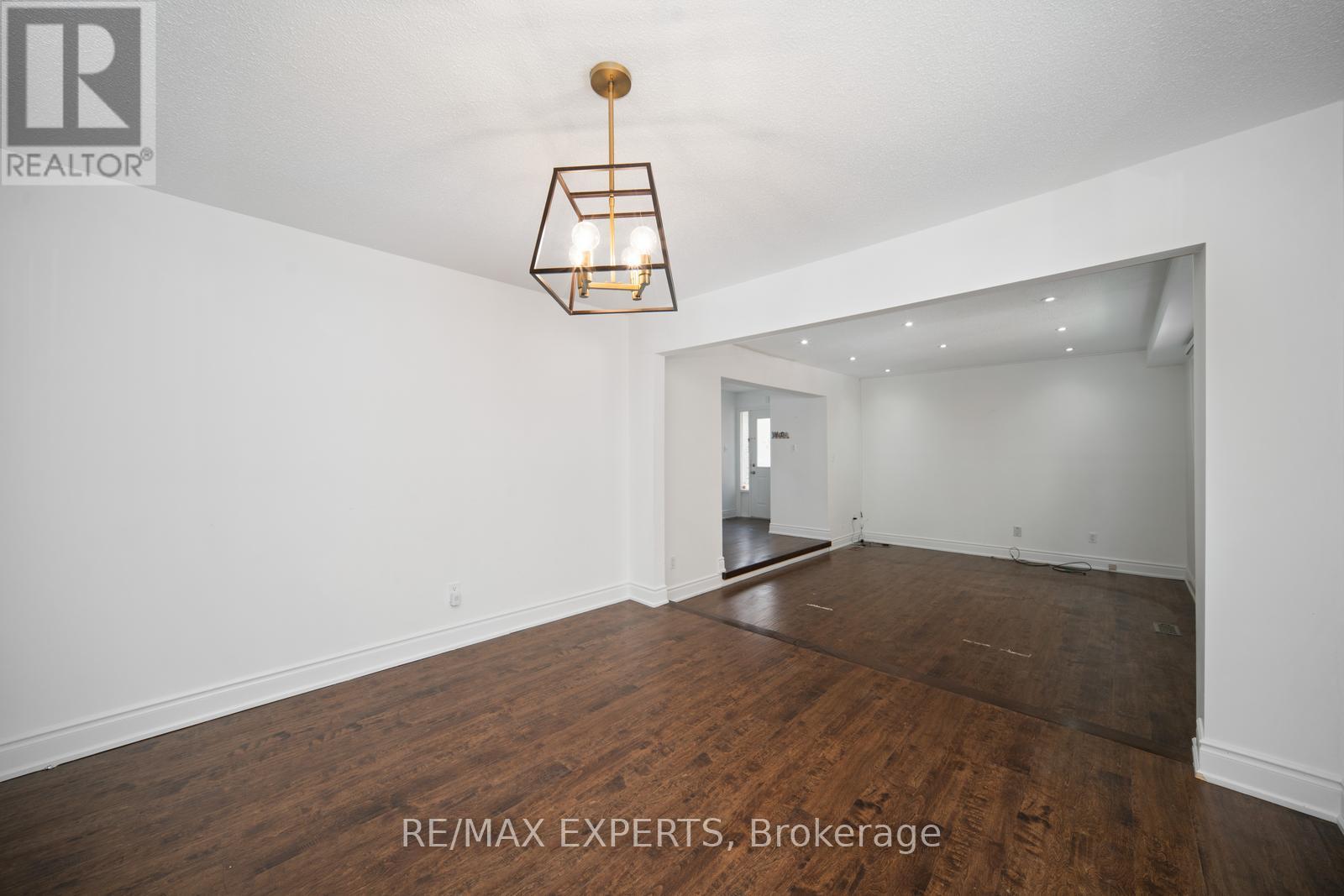 66 Carl Crescent, Toronto, Ontario  M1W 3R2 - Photo 9 - E12196583