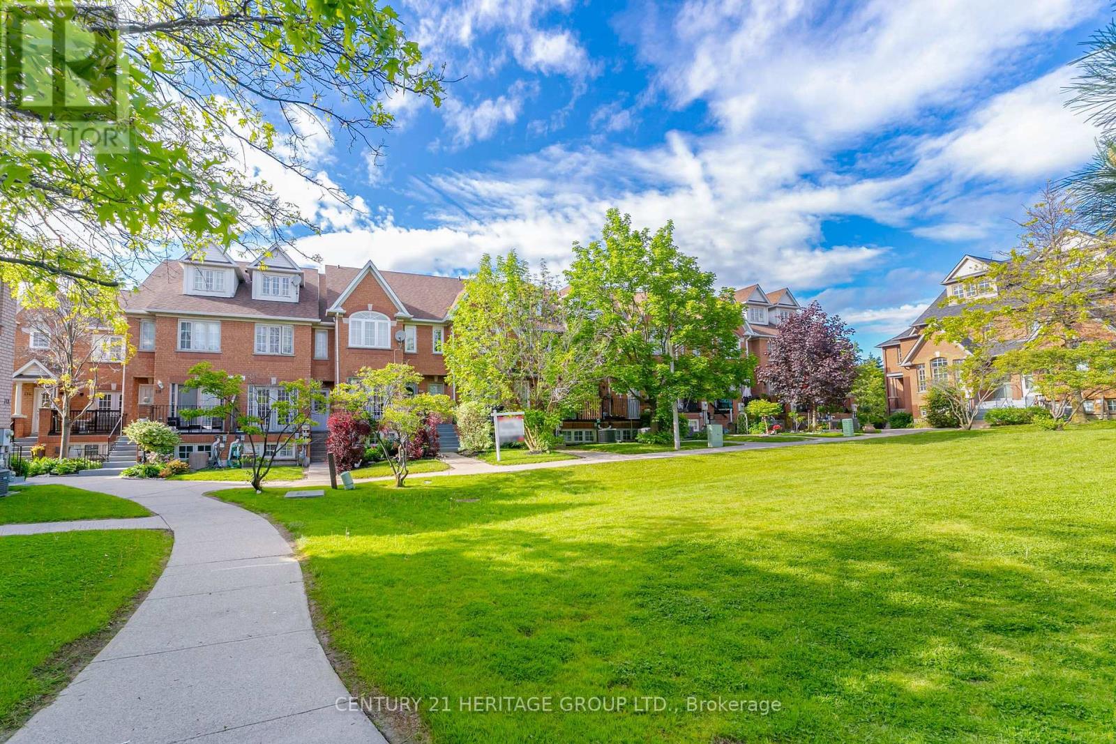 124 Rory Road, Toronto, Ontario  M6L 3G4 - Photo 37 - W12116661