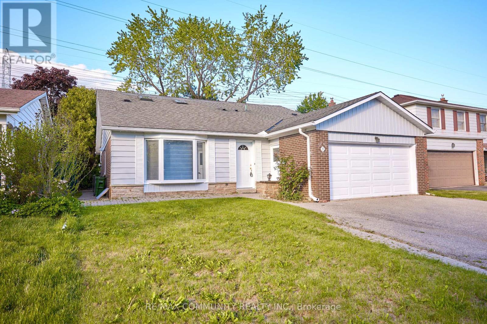 Property at 71 WILLOWRIDGE ROAD image 2