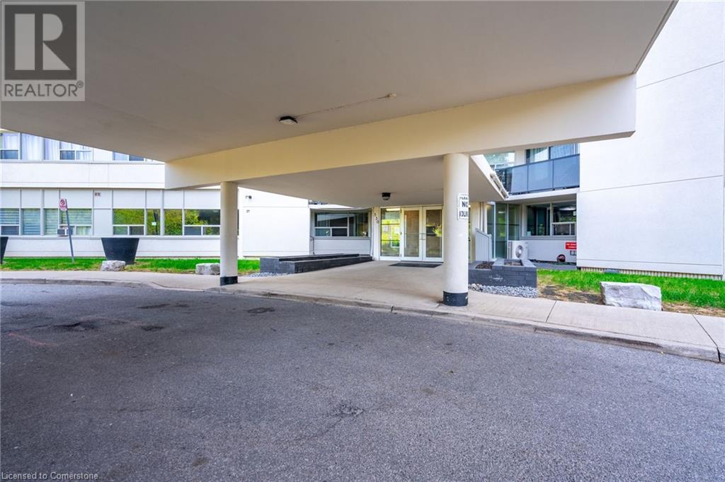 530 Lolita Garden Unit# 1211, Mississauga, Ontario  L5A 3T2 - Photo 3 - 40737068