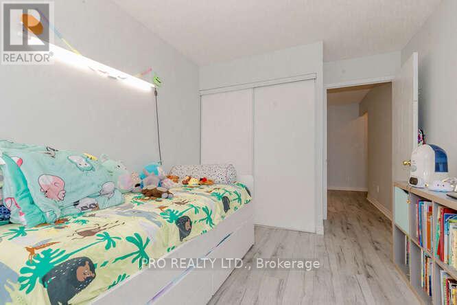 1213 - 135 Hillcrest Avenue, Mississauga, Ontario  L5B 4B1 - Photo 33 - W12196283