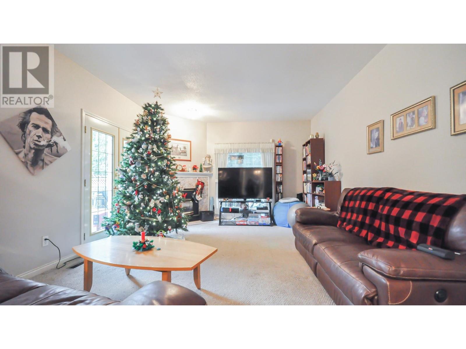 2215 Sorrento Drive, Coquitlam, British Columbia  V3K 6H6 - Photo 10 - R3003100