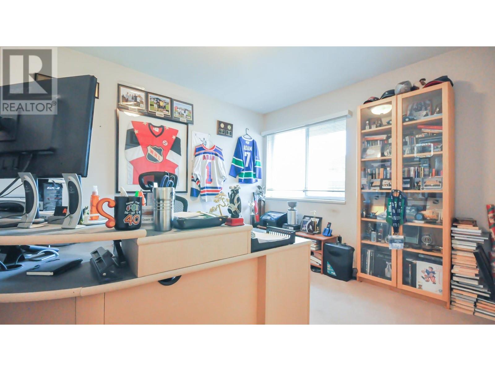 2215 Sorrento Drive, Coquitlam, British Columbia  V3K 6H6 - Photo 25 - R3003100