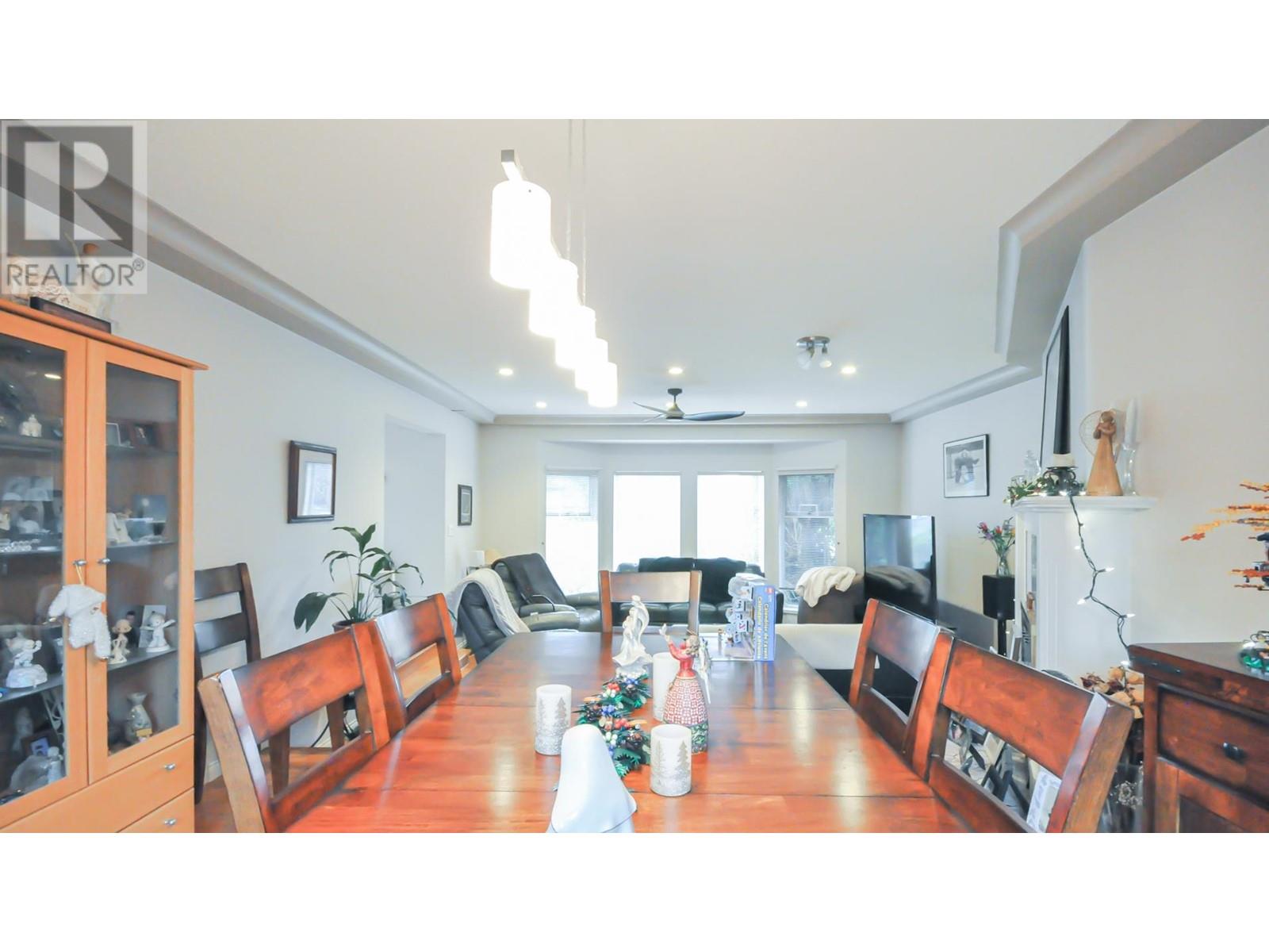 2215 Sorrento Drive, Coquitlam, British Columbia  V3K 6H6 - Photo 5 - R3003100