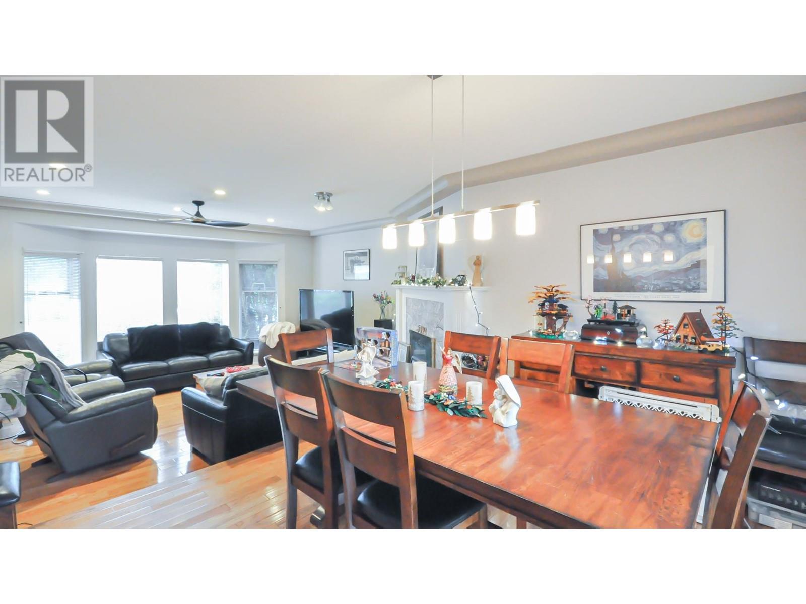 2215 Sorrento Drive, Coquitlam, British Columbia  V3K 6H6 - Photo 4 - R3003100