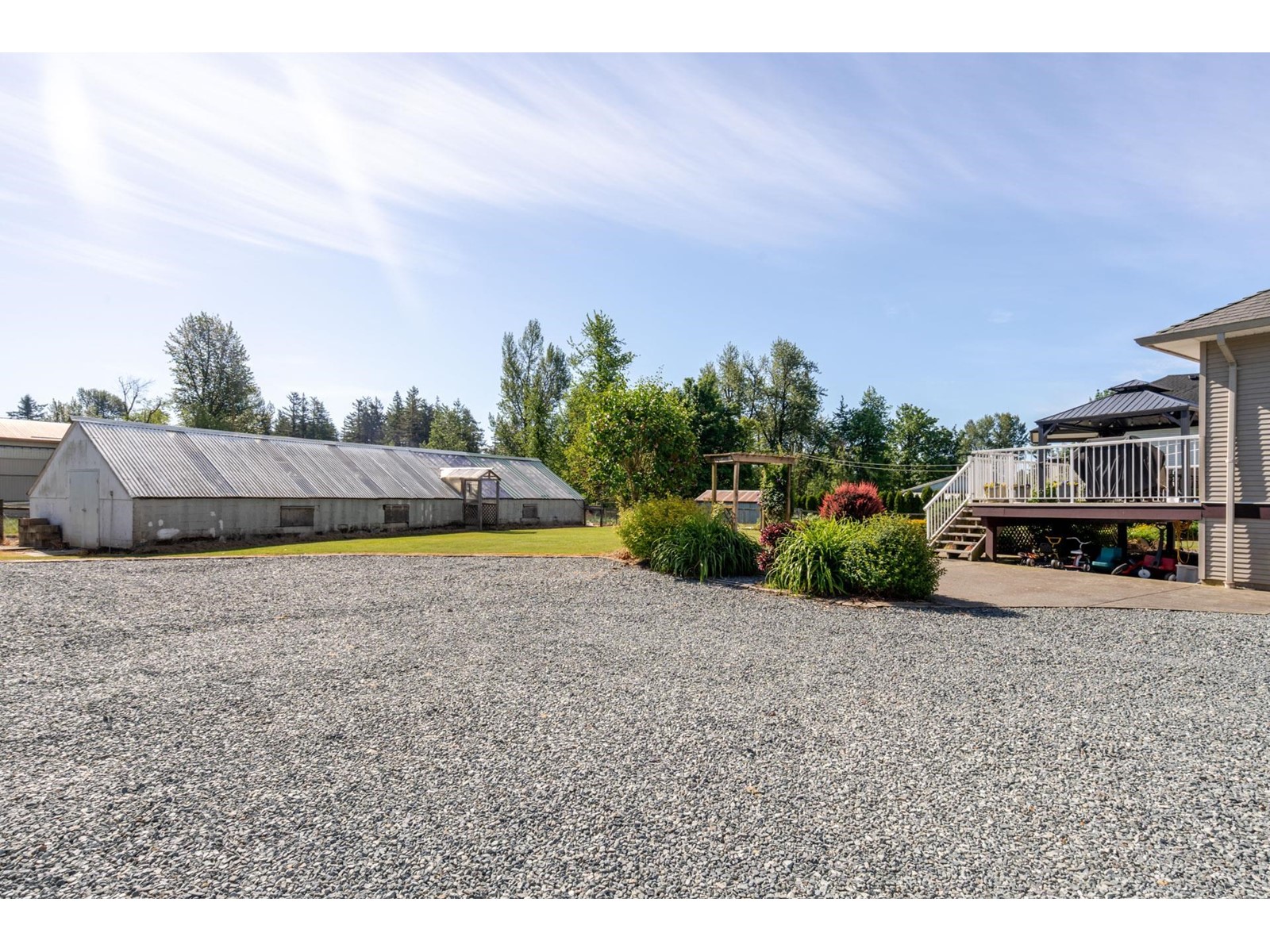 5728 Bradner Road, Abbotsford, British Columbia  V4X 2P1 - Photo 10 - R3010669