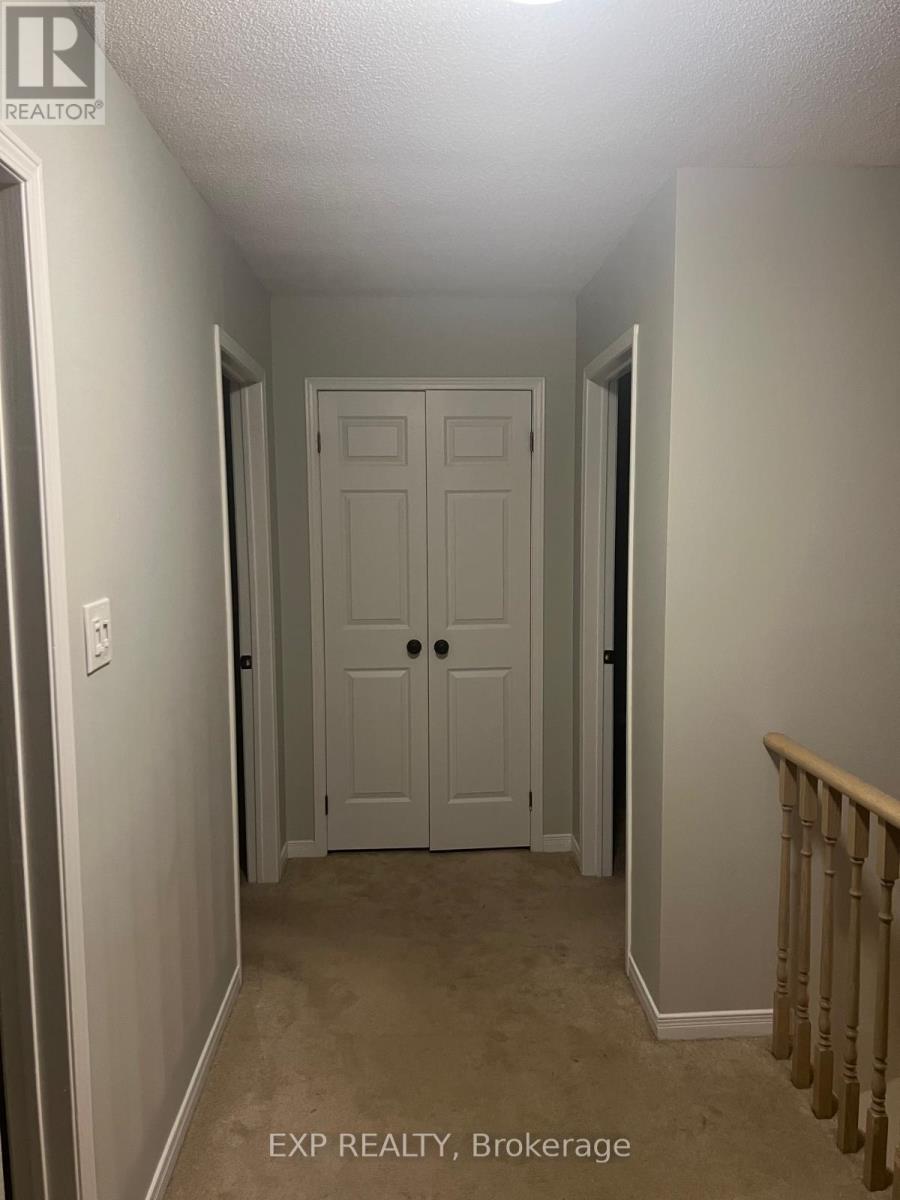Main - 62 Gibbon Drive, Barrie, Ontario  L4N 6K8 - Photo 7 - S12196596