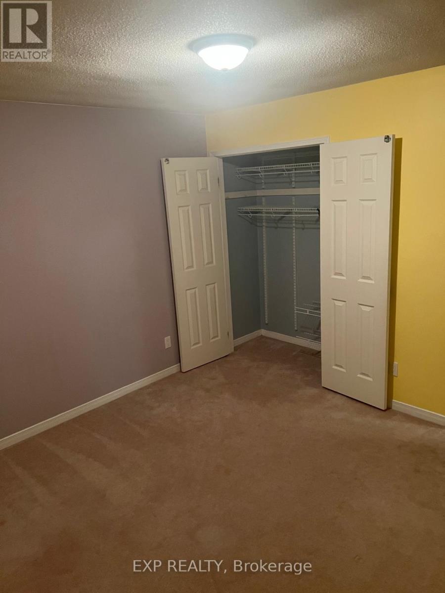 Main - 62 Gibbon Drive, Barrie, Ontario  L4N 6K8 - Photo 9 - S12196596