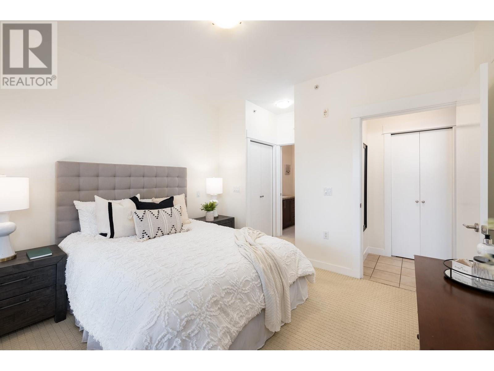 305 1468 St. Andrews Avenue, North Vancouver, British Columbia  V7L 0A8 - Photo 8 - R2996407