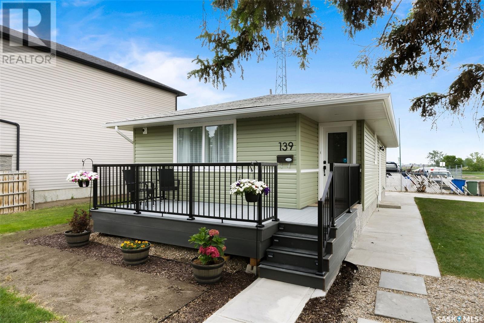 139 QUEBEC STREET N, Regina, Saskatchewan