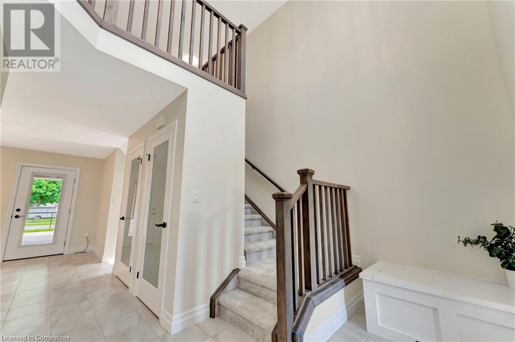 4 Livingston Drive, Tillsonburg, Ontario  N4G 0J3 - Photo 6 - 40737635