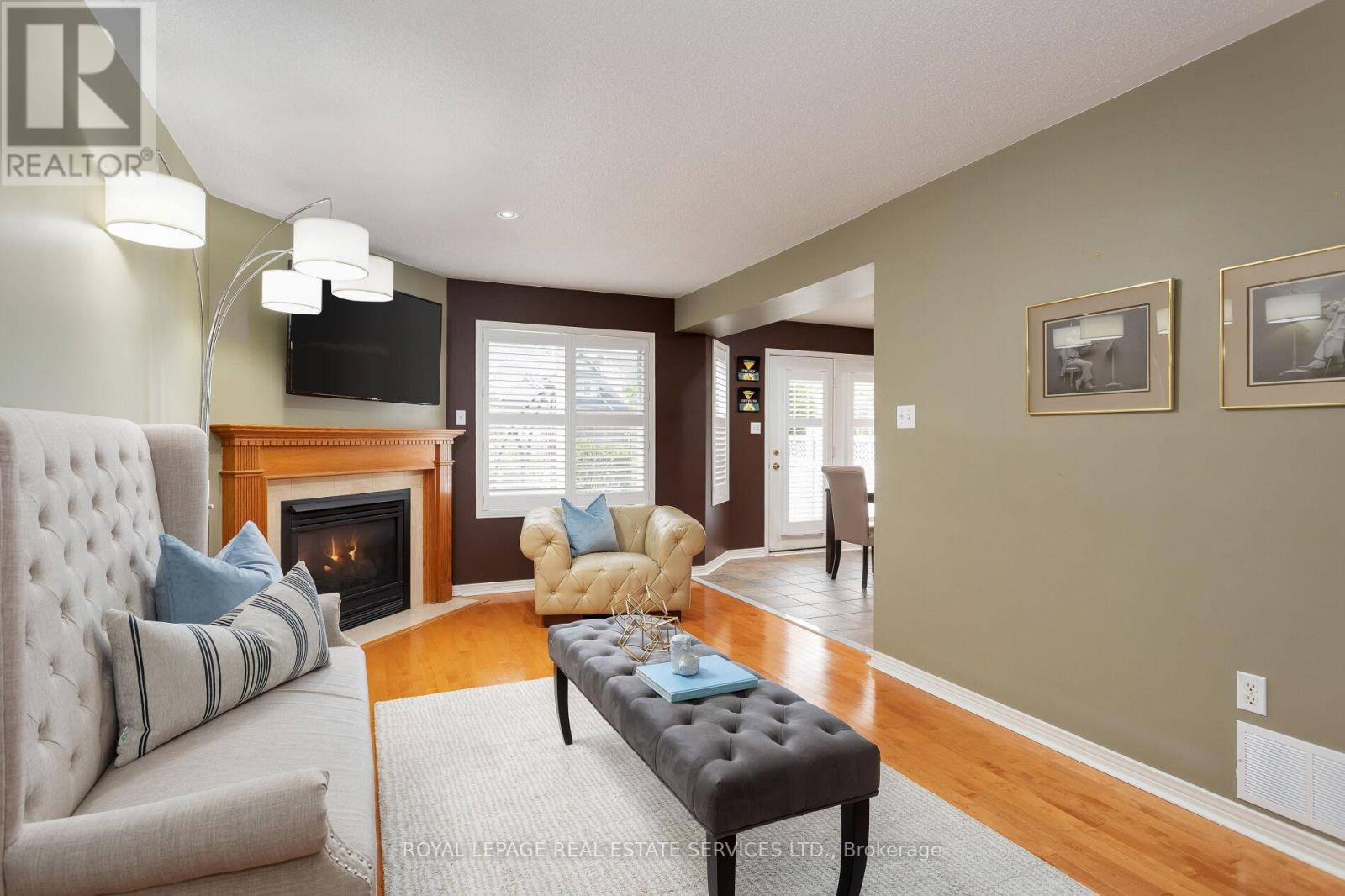 3 - 2175 Country Club Drive, Burlington, Ontario  L7M 4H9 - Photo 10 - W12196566