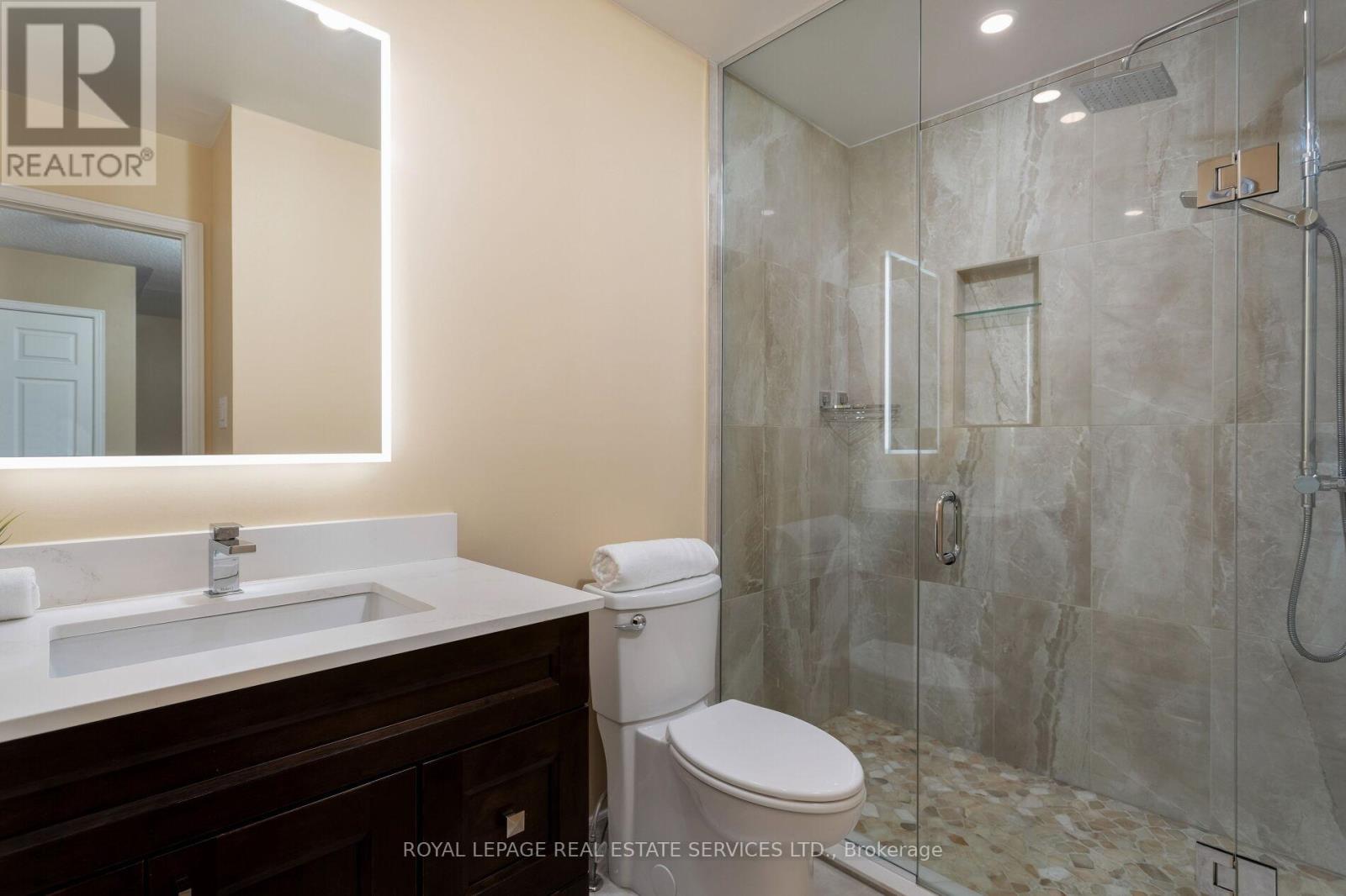 3 - 2175 Country Club Drive, Burlington (Rose), Ontario  L7M 4H9 - Photo 30 - W12196566